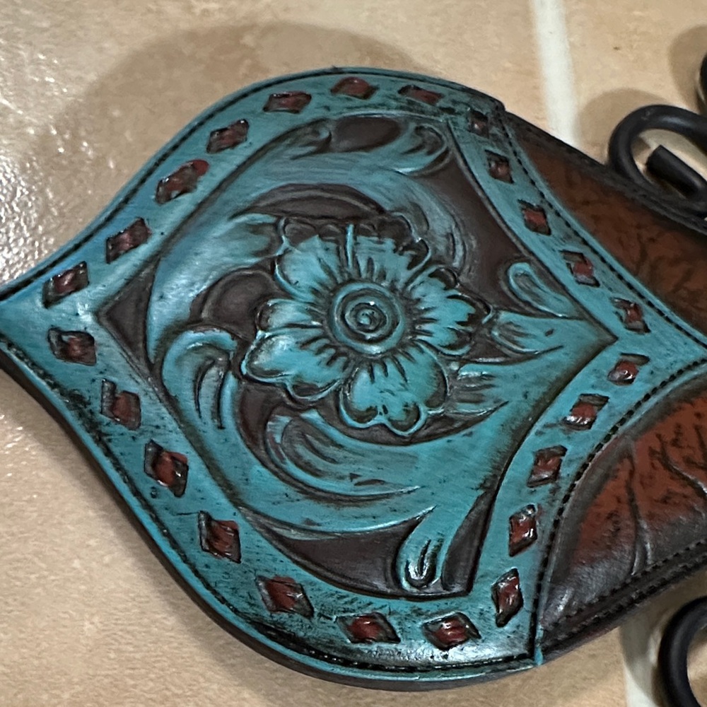 NWT Artistic Brown and Blue Wall Cross Decor - Picture 2 of 9